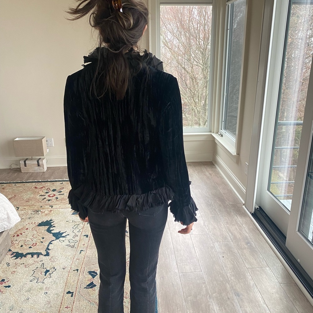 Velvet jacket with ruffles - Picture 3 of 3